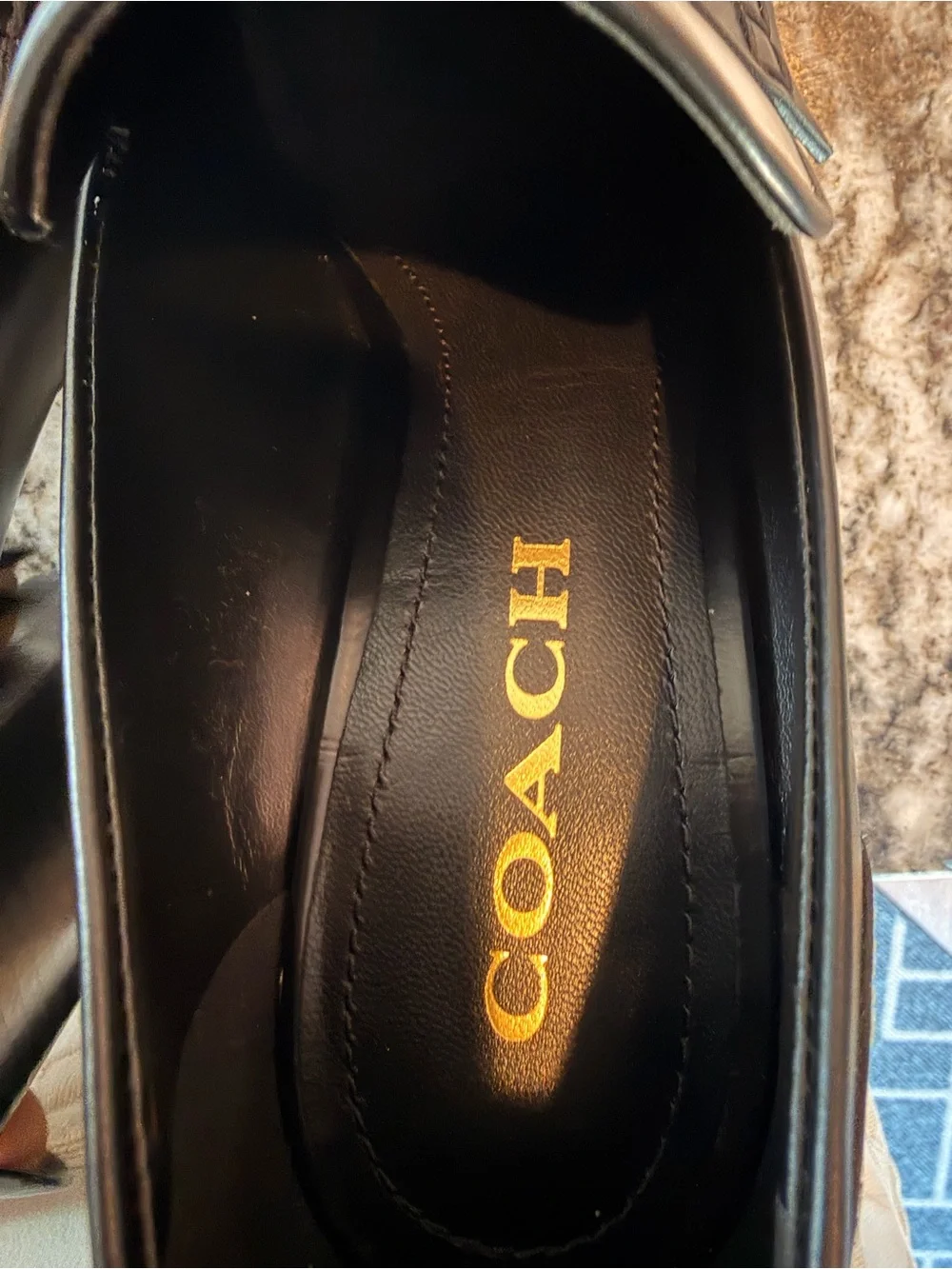 Coach Ilyse Black and White Leather Platform Loafers with Gold C Hardware 8.5